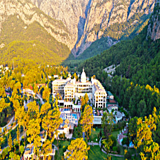 Juju Premier Palace